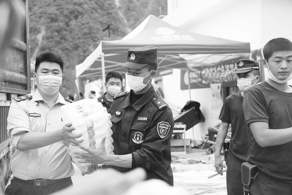 秦曉強_副本.jpg 秦曉強_副本.jpg